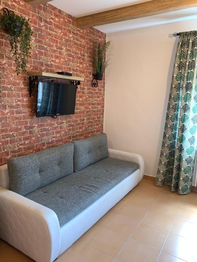 Armada Family Apartment Hajduszoboszlo Exterior foto