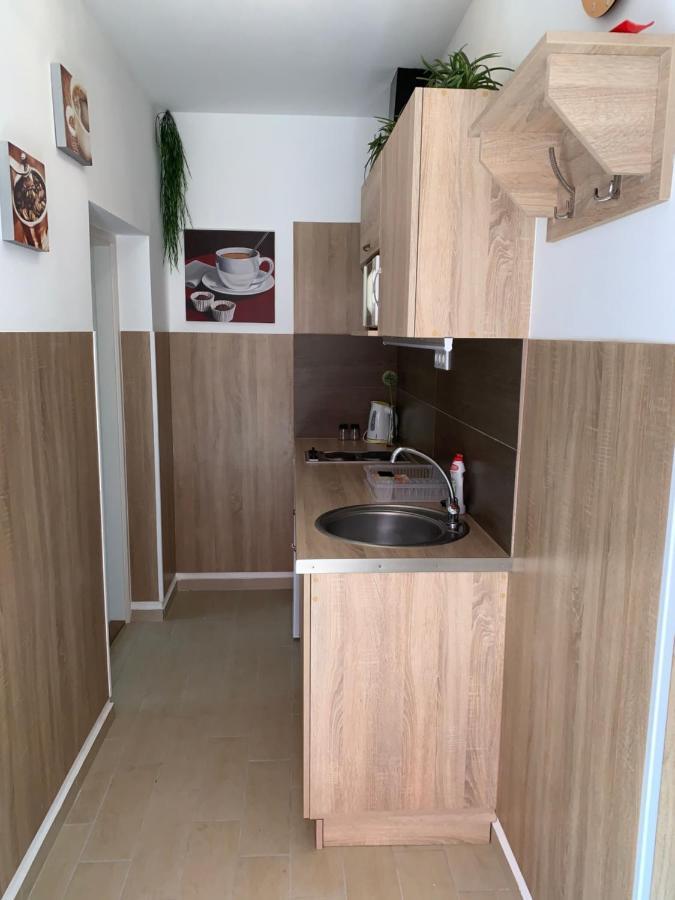 Armada Family Apartment Hajduszoboszlo Exterior foto