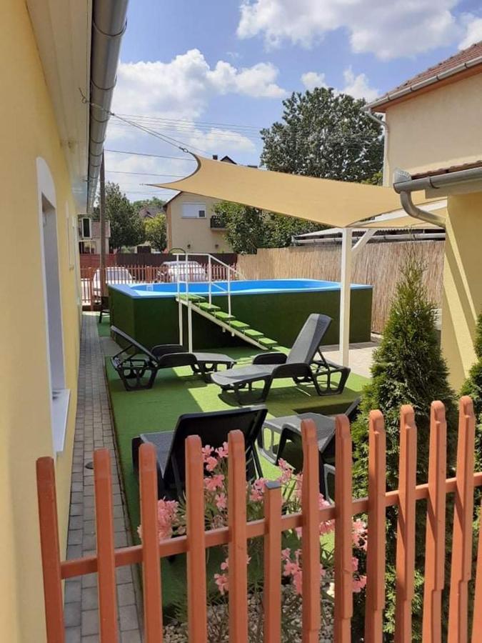 Armada Family Apartment Hajduszoboszlo Exterior foto